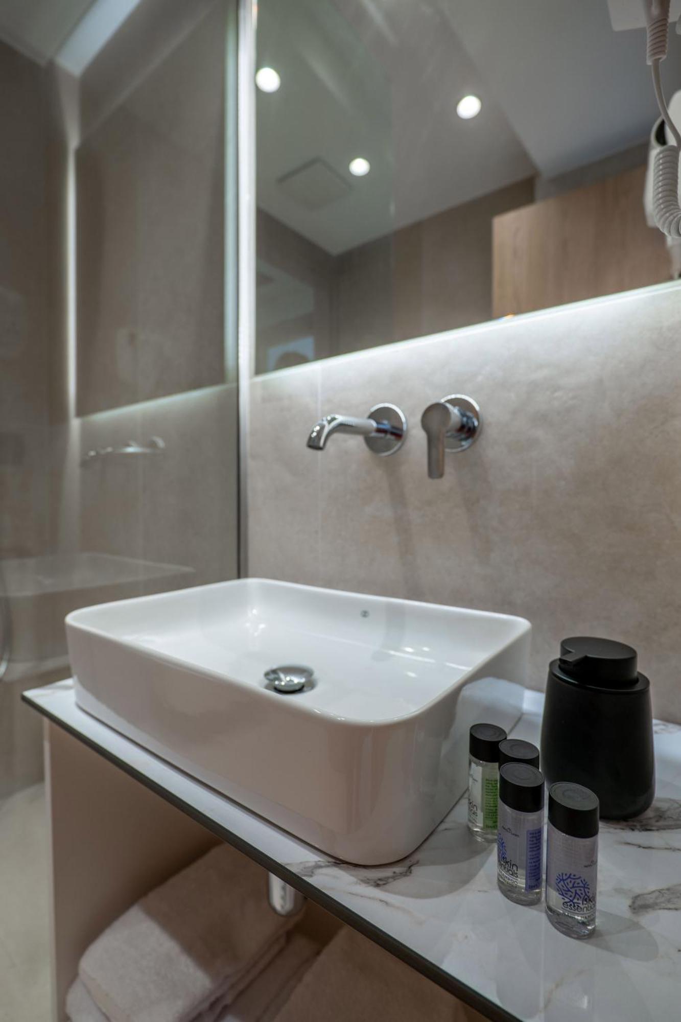Austin Boutique Hotel Saranda Kültér fotó