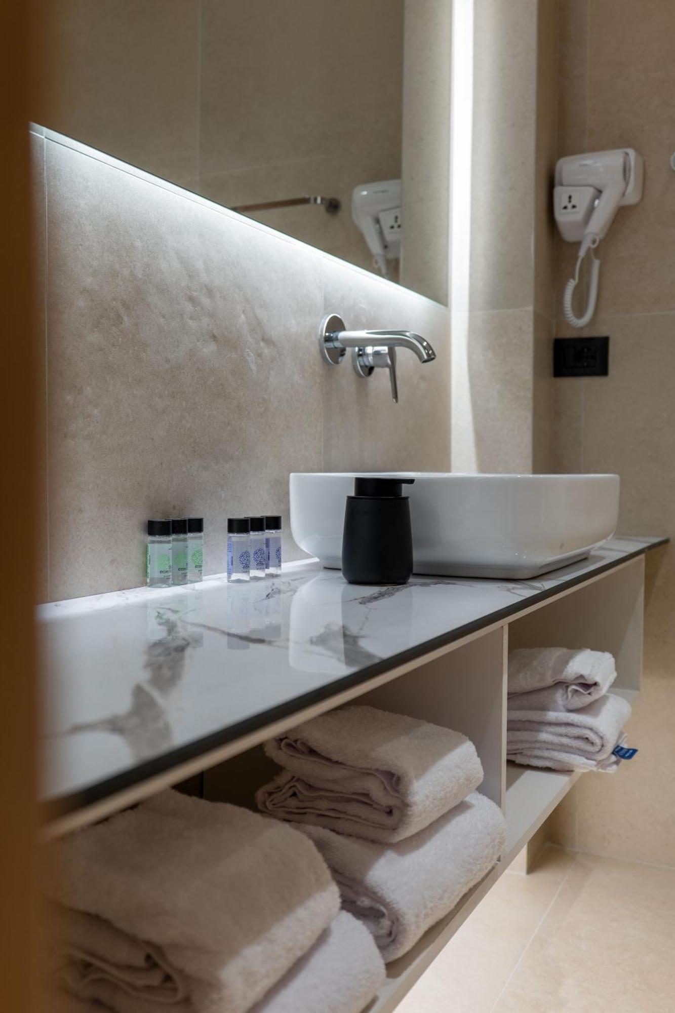 Austin Boutique Hotel Saranda Kültér fotó
